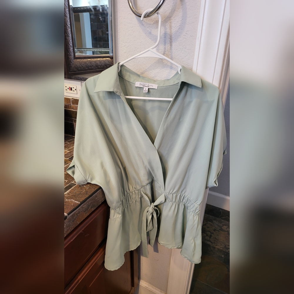 Sweet Rain peplum top